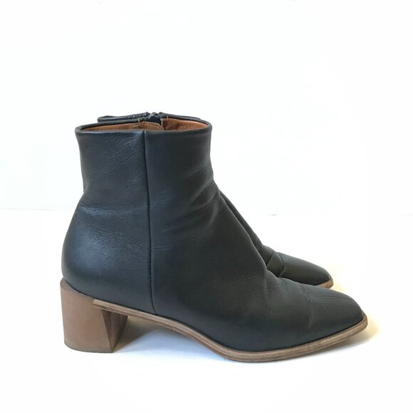 Coclico Juju Leather Boots Bootie Womens 38 8 Black Leather Block Heel Side Zip - Picture 1 of 12